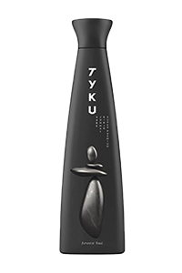 TYKU Sake Junmai Ginjo Black Bottle