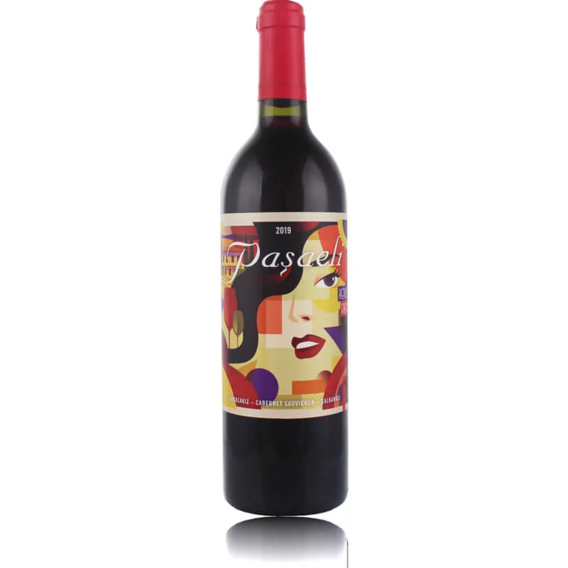 House Red, Pasaeli
