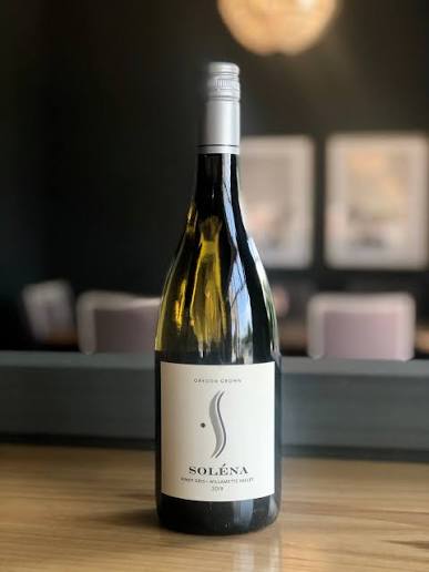 Solena Cellars Pinot Gris 24