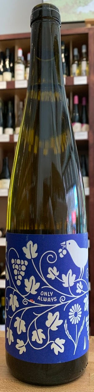 Fossil & Fawn White Blend "Only Always" 2021