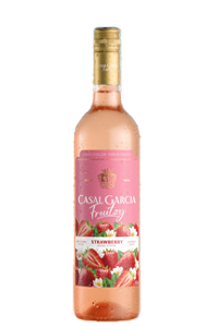 Casal Garcia Fruitzy Strawberry Screw Cap (Case of 6 Bottles)