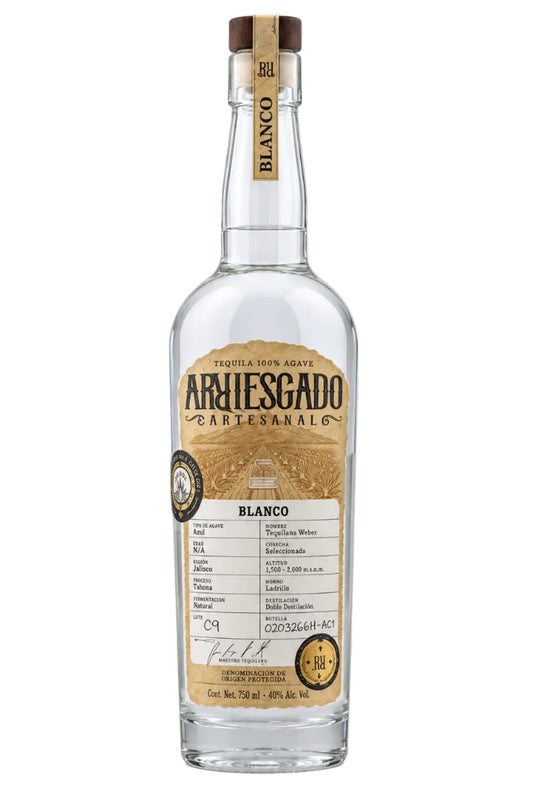 Arriesgado Blanco NV