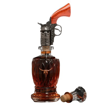 Doc Holliday Gift Set With Revolver Bourbon Whiskey