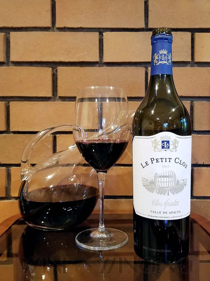 Lapostolle Clos Apalta Le Petit Clos Red Blend 6 Cs In Wood 2017