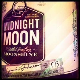 Midnight Moon Junior Johnson's Blueberry Moonshine-Wine Chateau